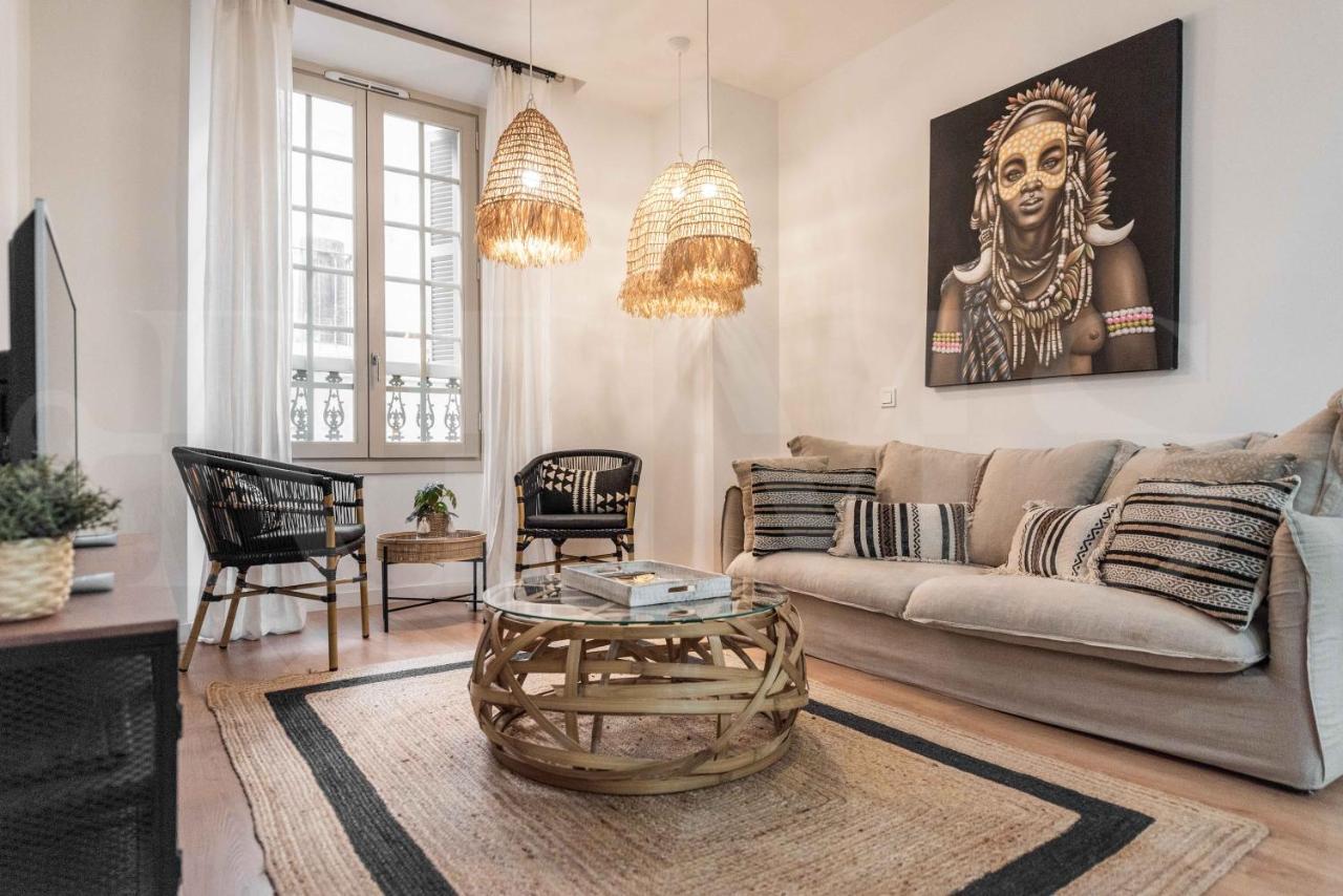 Lovely Boho Apartment With Parking - Historic Center By Rems Málaga Kültér fotó