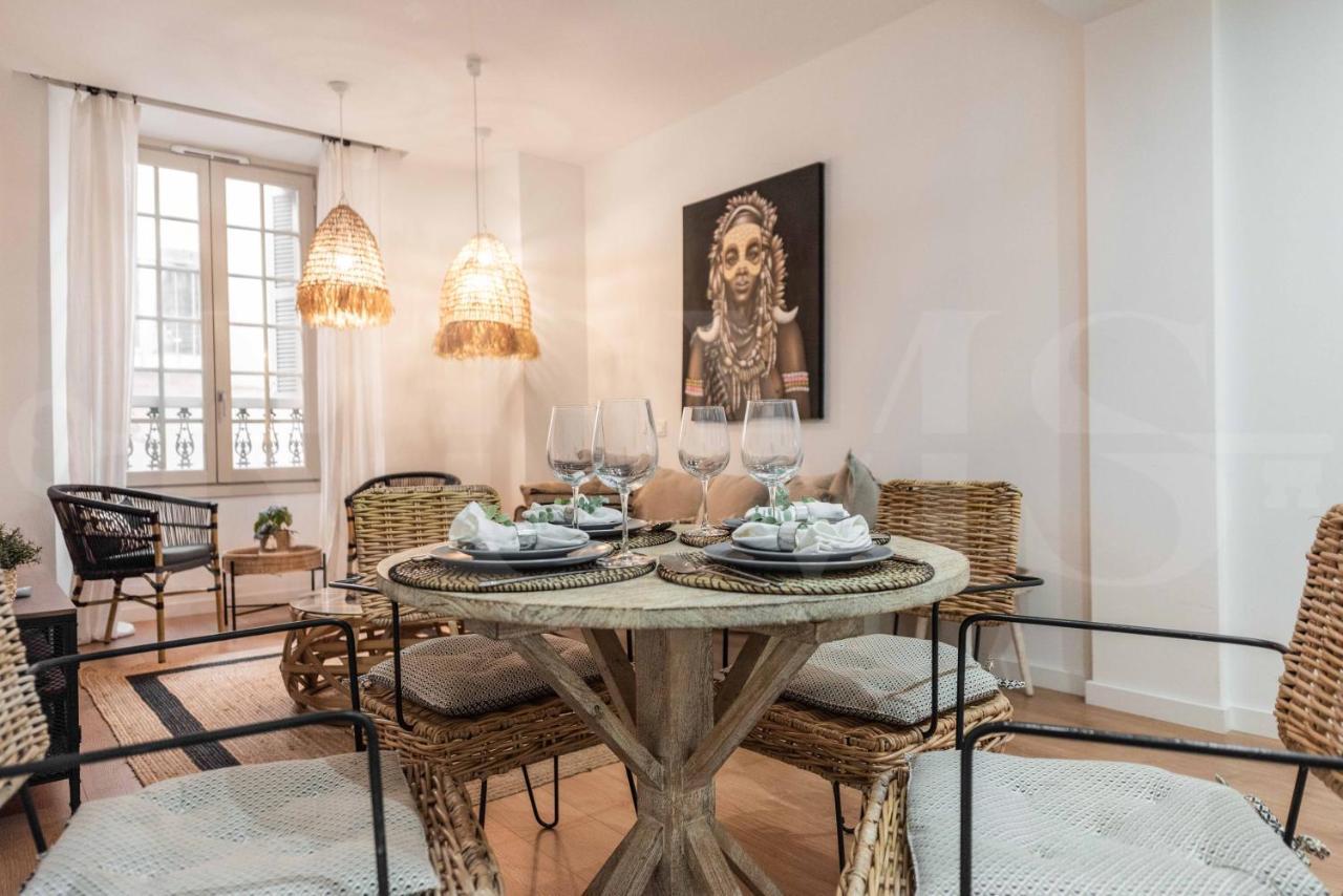 Lovely Boho Apartment With Parking - Historic Center By Rems Málaga Kültér fotó