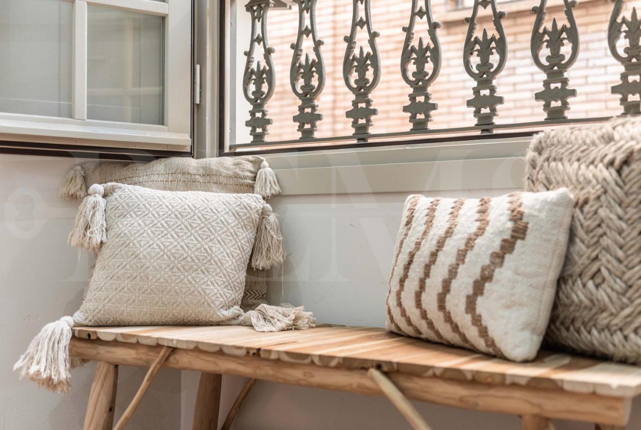 Lovely Boho Apartment With Parking - Historic Center By Rems Málaga Kültér fotó