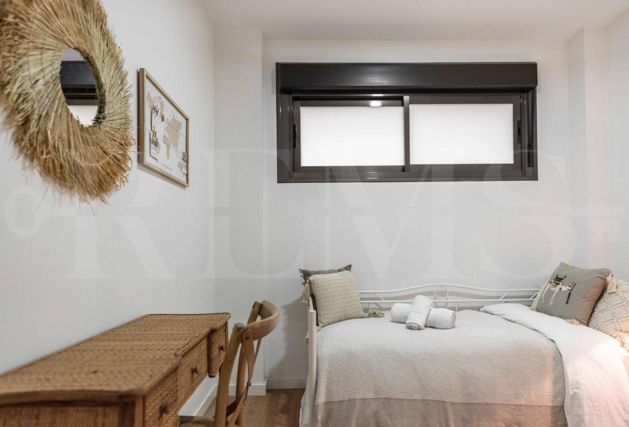 Lovely Boho Apartment With Parking - Historic Center By Rems Málaga Kültér fotó