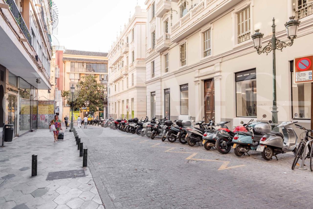 Lovely Boho Apartment With Parking - Historic Center By Rems Málaga Kültér fotó